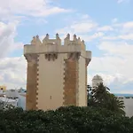 Castillo アパート コニル・デ・ラ・フロンテラ